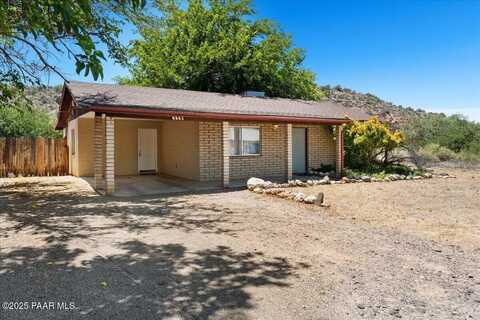 4175 E Valley Lane, Rimrock, AZ 86335