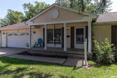 104 N 2ND Street, Cambridge, IL 61238