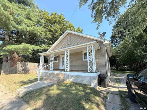 1117 W CHERRY Street, Herrin, IL 62948