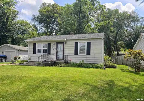 108 CENTER Street, North Pekin, IL 61554