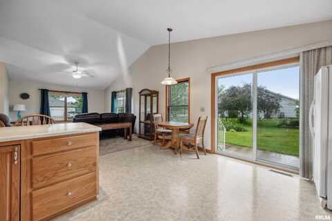 104 COUNTRY VIEW Drive, Mechanicsville, IA 52306