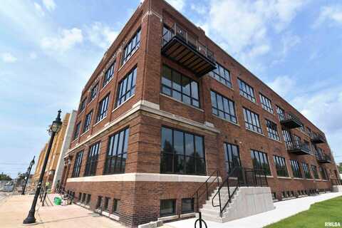 1001 SW ADAMS Street, Peoria, IL 61602