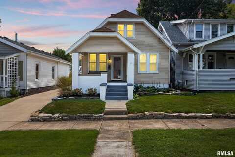 512 W WILLCOX Avenue, Peoria, IL 61604