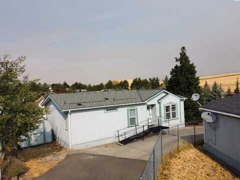 260 NW Golden Hills #65, Pullman, WA 99163