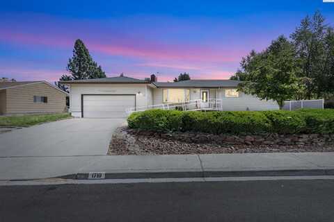 1710 Alder Ave, Richland, WA 99354