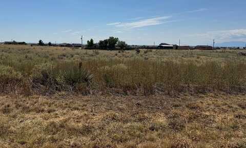 674 E Chelsea Dr, Pueblo West, CO 81007