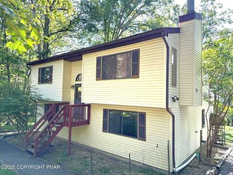344 Pocono Boulevard, Bushkill, PA 18324