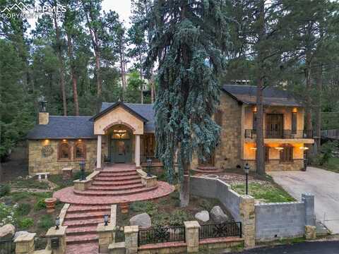 1815 Pine Grove Avenue, Colorado Springs, CO 80906