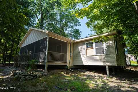 210 Deerfield Road, Lake Ariel, PA 18436