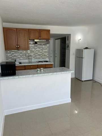 6484 Indian Creek Dr, Miami Beach, FL 33141