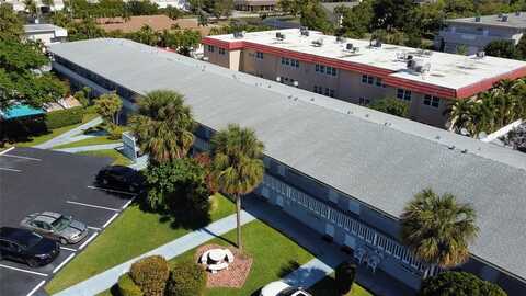 751 Pine Dr, Pompano Beach, FL 33060