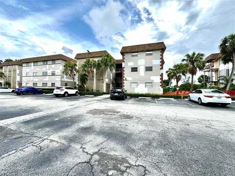 2471 SW 82nd Ave, Davie, FL 33324