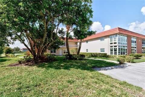 111 Spring Lake Court unit: 207, Vero Beach, FL 32962