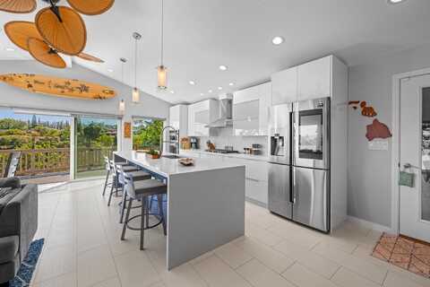 5177 Hanawai St, Lahaina, HI 96761