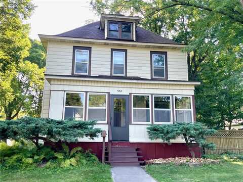502 12th Street SE, Menomonie, WI 54751