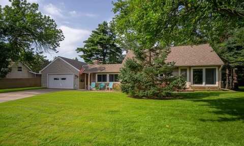 109 Park Avenue E, Ladysmith, WI 54848