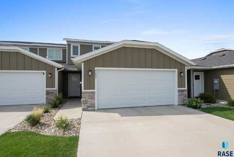 9003 W Gert St, Sioux Falls, SD 57106