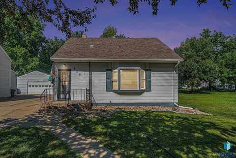 320 Southwest Park St, Luverne, MN 56156