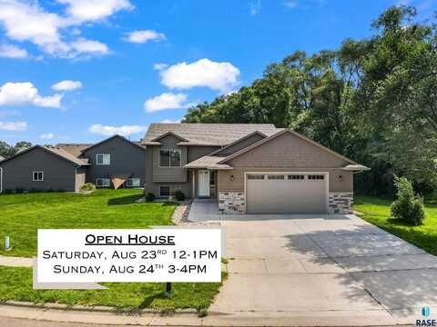 1601 E Tracy Ln, Sioux Falls, SD 57103