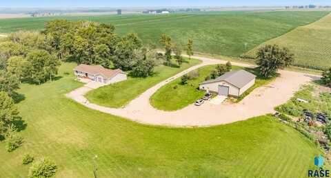 47771 237th St, Egan, SD 57024
