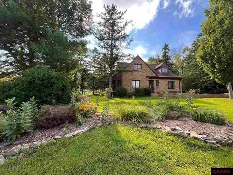 1306 N Washington Ave, Saint Peter, MN 56082