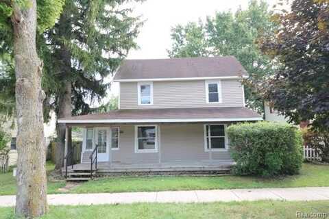 88 E Elmwood, Leonard, MI 48367