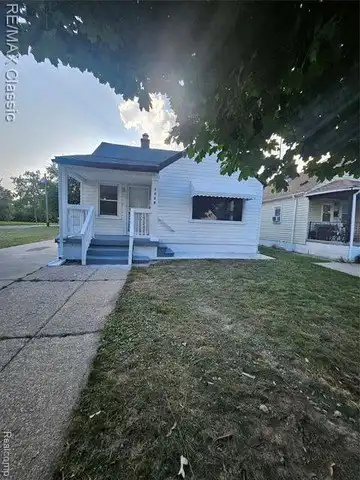 3146 Walnut Street, Inkster, MI 48141