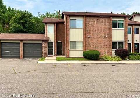 33911 Pondview Circle, Livonia, MI 48152