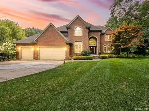37159 HOWARD Road, Farmington Hills, MI 48331