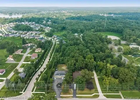 Parcel "B" Log Cabin Drive, Commerce Township, MI 48390
