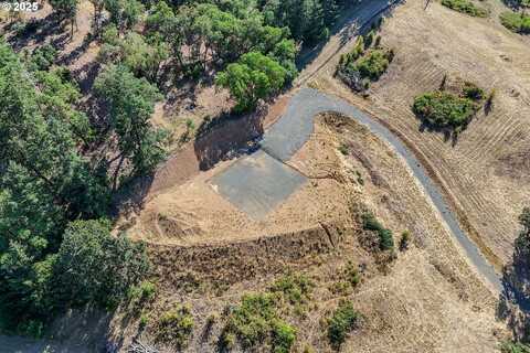 367 KARENZA LN, Roseburg, OR 97471