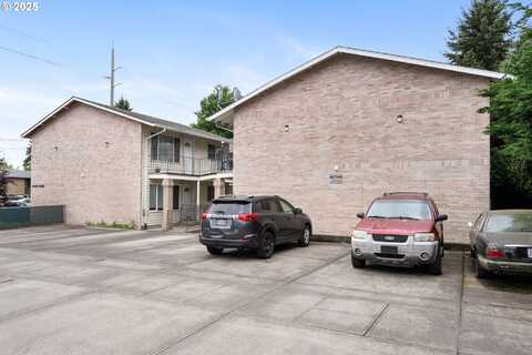 9470 N ALMA AVE, Portland, OR 97203