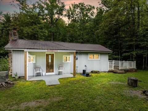 144 Moonshine LN, Goldbond, VA 24150