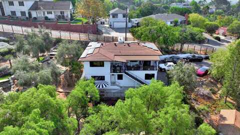 9586 Alto Dr, La Mesa, CA 91941