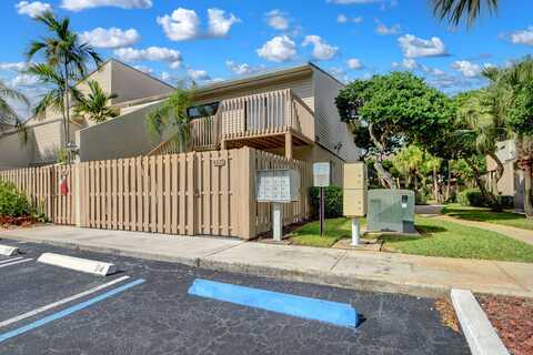 614 Executive Center Drive, West Palm Beach, FL 33401