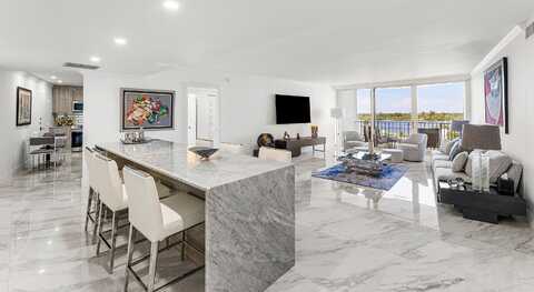 2295 S Ocean Boulevard, Palm Beach, FL 33480