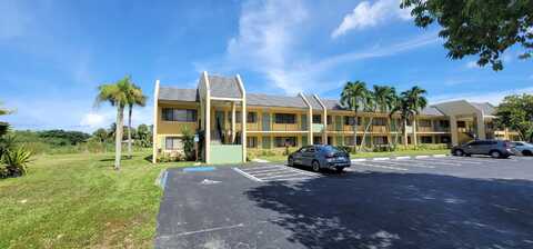 1824 Meadows Circle W, Boynton Beach, FL 33436