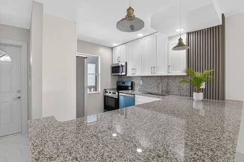 9886 Marina Boulevard, Boca Raton, FL 33428