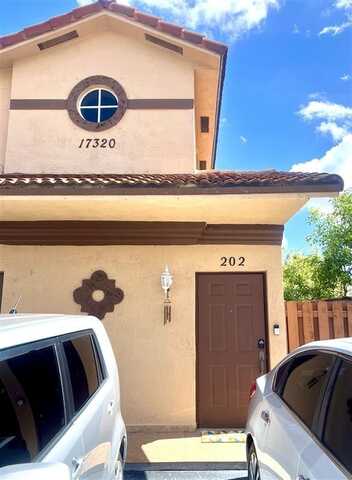 17320 NW 74th Avenue, Hialeah, FL 33015