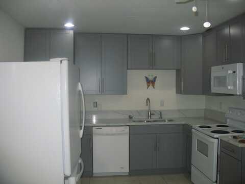 9356 Roan Lane, Palm Beach Gardens, FL 33403