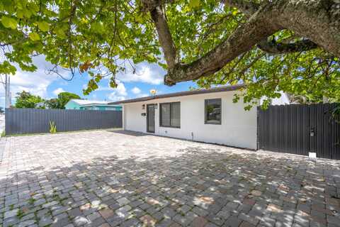 5008 Parker Avenue, West Palm Beach, FL 33405