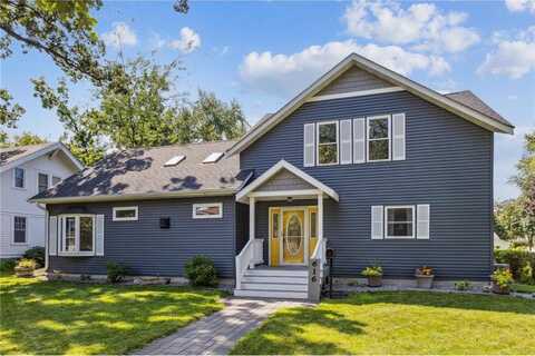 616 Brown Street SW, Hutchinson, MN 55350