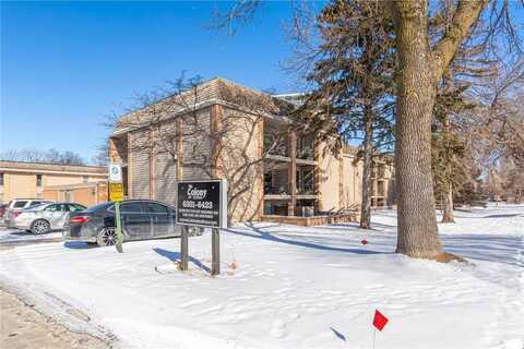 6423 Colony Way, Edina, MN 55435