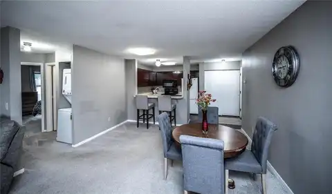 7675 142nd Street W, Apple Valley, MN 55124