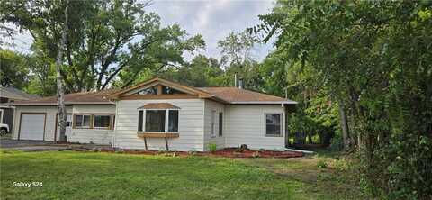 10162 93rd Avenue N, Maple Grove, MN 55369