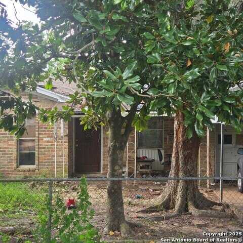 9026 Judwin St, Houston, TX 77075