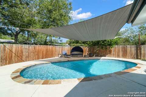 331 Eastley, San Antonio, TX 78217