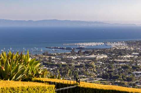 127 Via Alicia, SANTA BARBARA, CA 93108