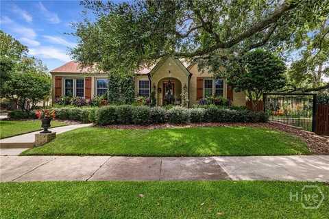 337 E 52nd Street, Savannah, GA 31405