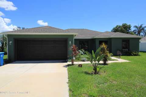 950 Douglas Street SE, Palm Bay, FL 32909